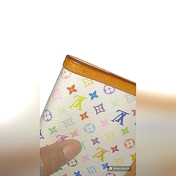 LOUIS VUITTON X MURAKAMI AUTHENTIC LEATHER AGENDA *RARE* EXCELLENT USED CONDITIO - Picture 15 of 16